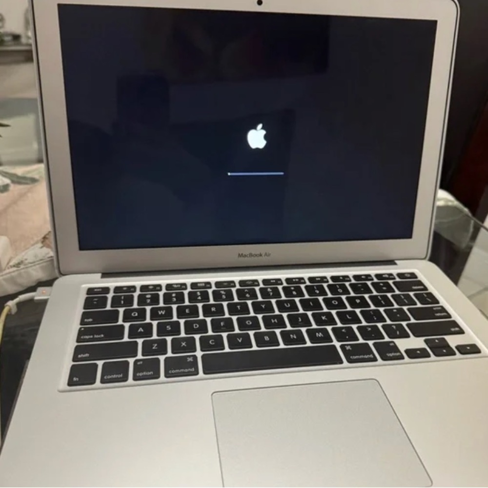 Apple MacBook Silver Laptop with Unibody Design and Backlit Keyboard